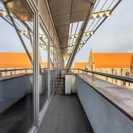 Krawiecka, Sun & Snow Wrocław